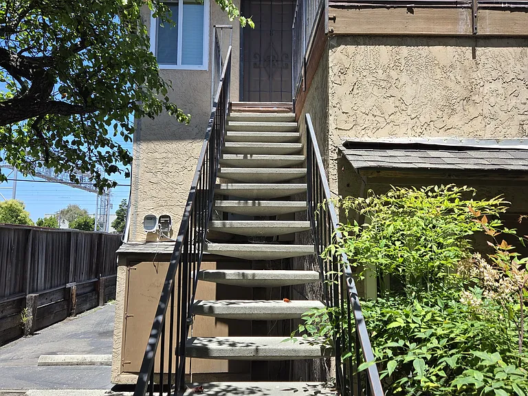 3519 Agate Dr #8 — Photo 14