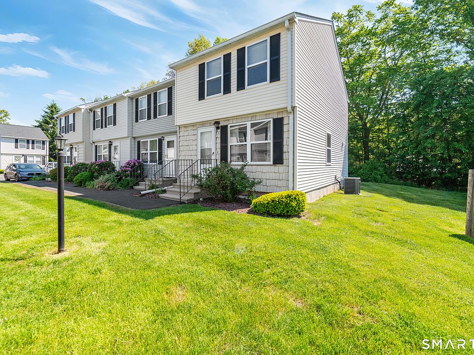 1st image of 36 Meadowrue Drive #36