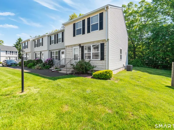36 Meadowrue Drive #36, Glastonbury, CT 06033