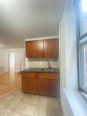 5th image of 14 E 105th St #Xf