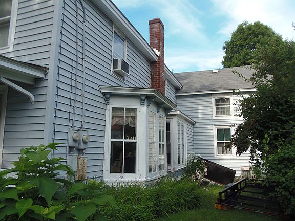 3rd image of 9 Malden St