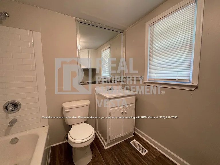 3436 Doster Way — Photo 8