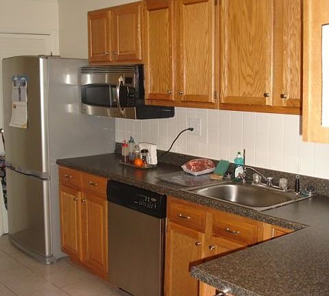 Kitchen right side