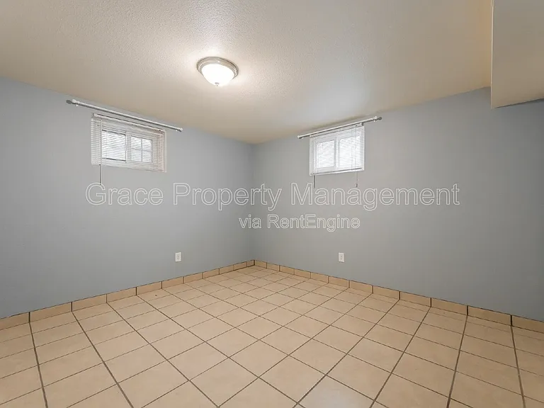 1500 W 50th Ave — Photo 11
