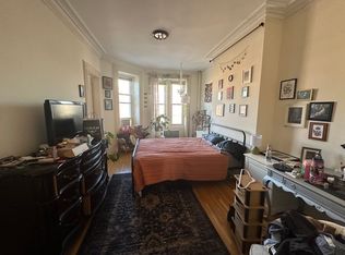251 11th St APT 4, Hoboken, NJ 07030