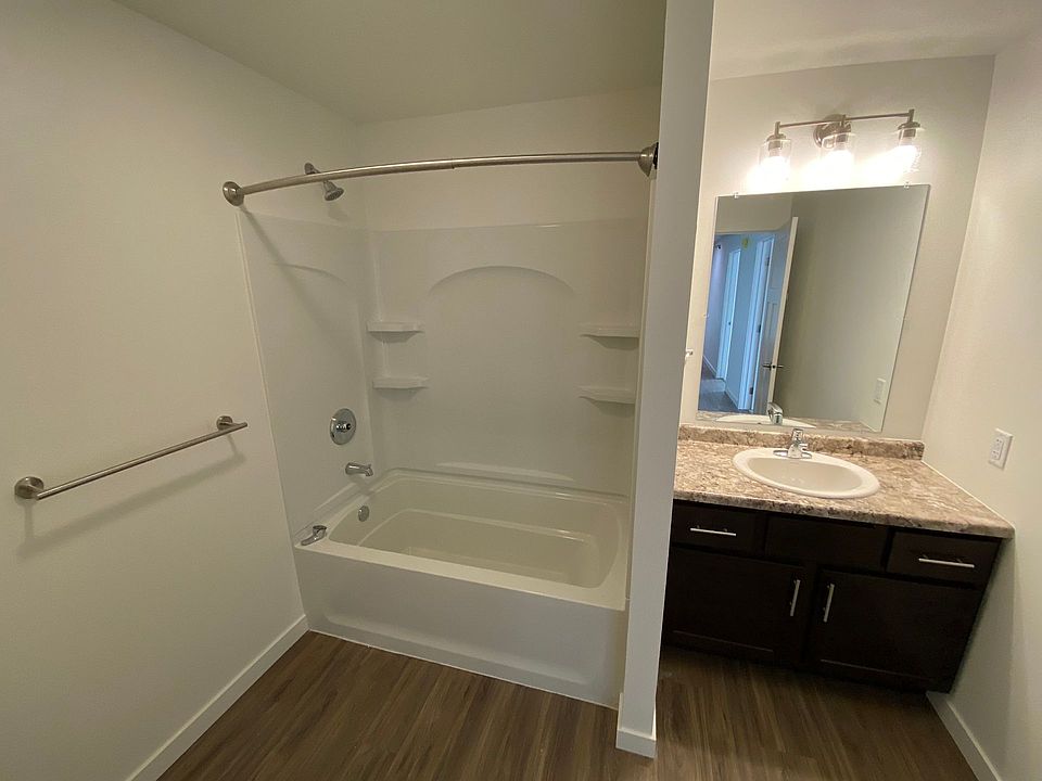 Leewood Apartments 1105 9th St Britton SD Zillow