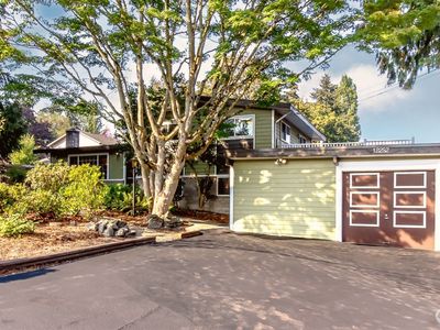 12252 NE 5th Street, Bellevue, WA, 98005