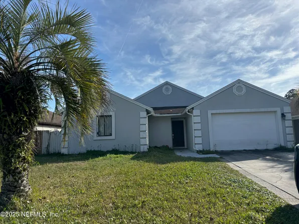 2170 THE WOODS Drive E, Jacksonville, FL 32246