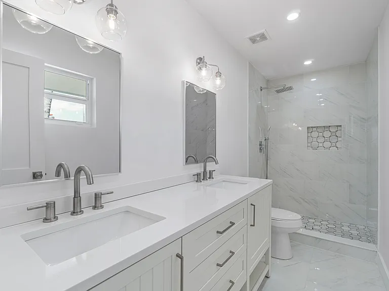 1188 W Camino — Photo 18