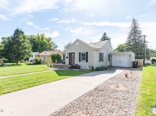 1208 N 2nd St, Bismarck, ND 58501
