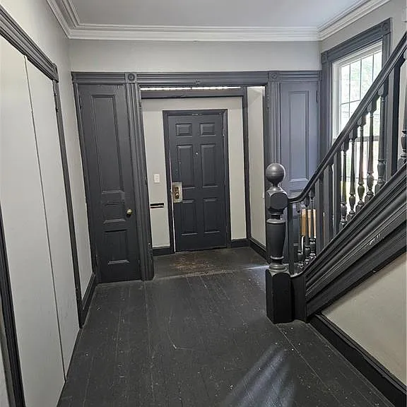 68 John St — Photo 2