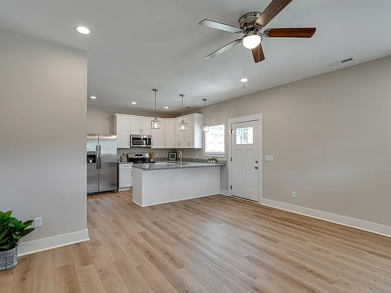 2219 Citico Ave — Photo 6