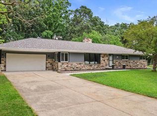 N51W14664 Lancaster Ave, Menomonee Falls, WI 53051