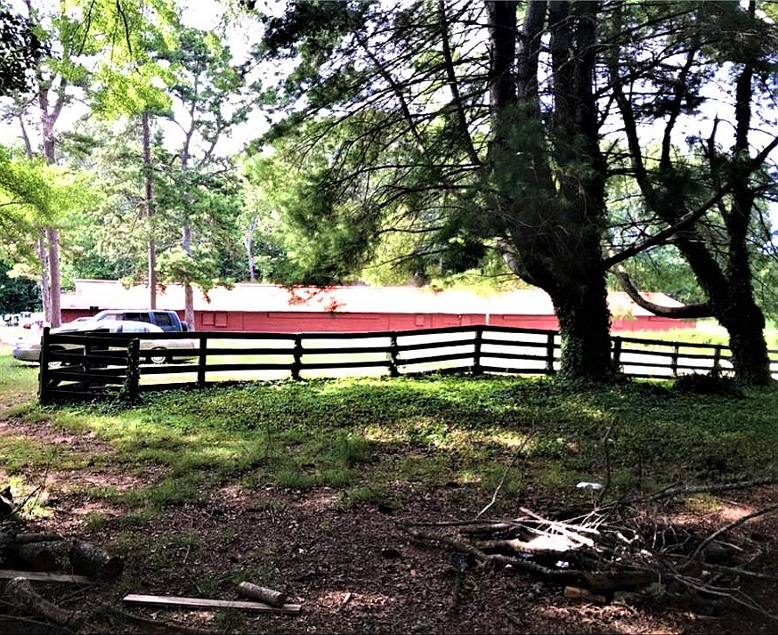 2nd image of 5184 Cool Springs Rd