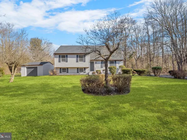525 Christian St, Glassboro, NJ 08028