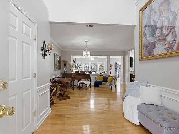 3rd image of 231 Green Harbor Rd APT 96