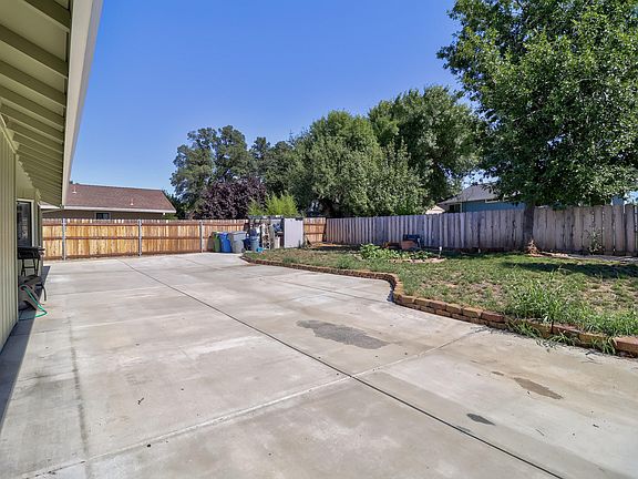 4th image of 1863 Breckenwood Dr