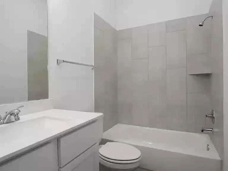 Second bathroom.