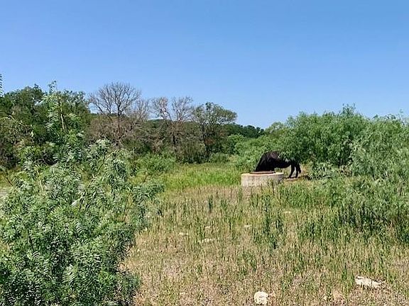 3rd image of 4703 Scenic Lake Dr