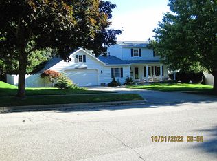 331 Terrill Ave, Grand Haven, MI 49417