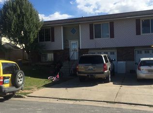129 Barrett Ave, Evanston, WY 82930