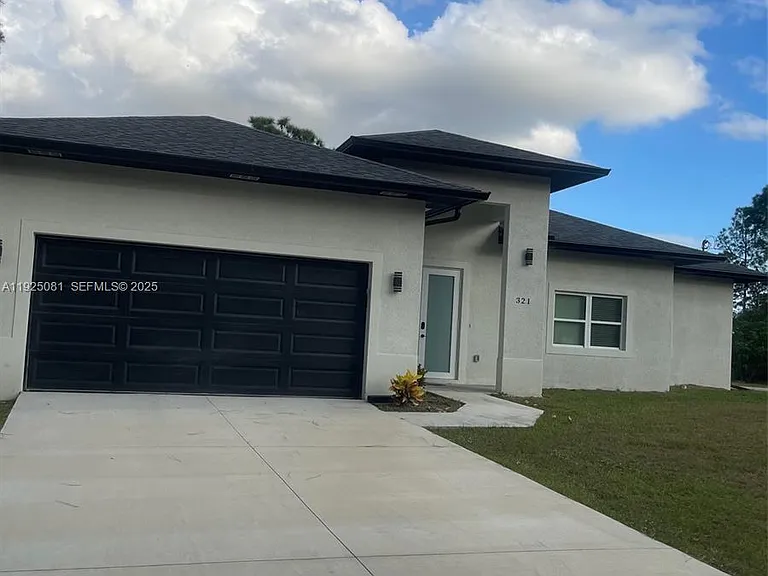 321 Briggs Ave S — Photo 6