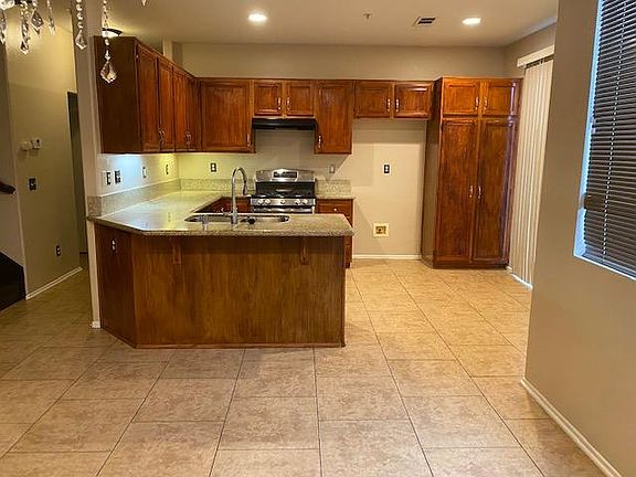 2nd image of 5762 Bay Hill Ln