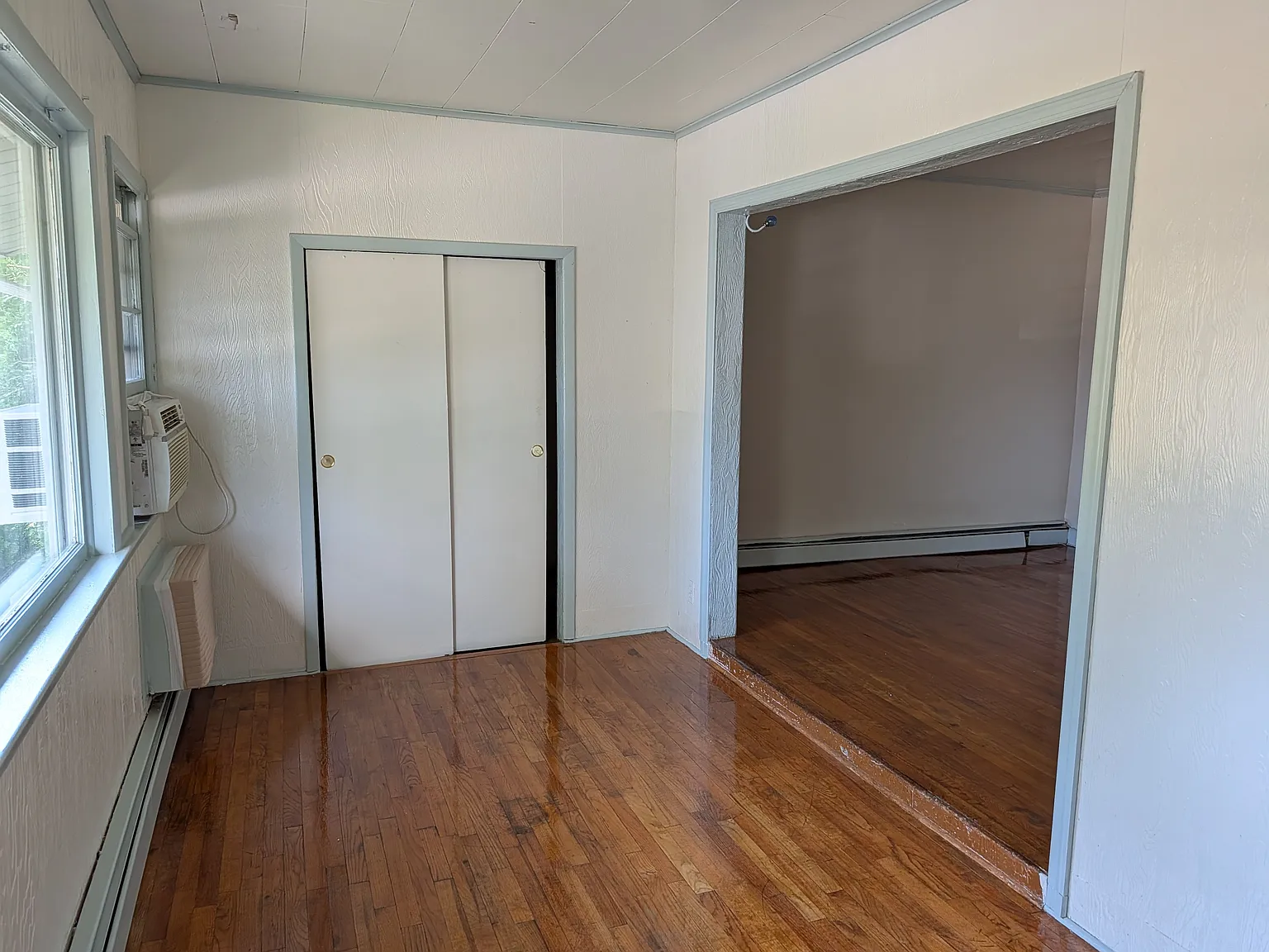 2 bed, $2,500 — Photo 3