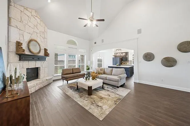 1824 Silvery Canoe Way — Photo 23