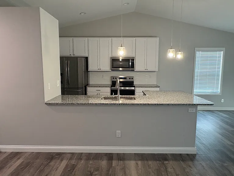 408 Andrew Joseph Dr — Photo 6