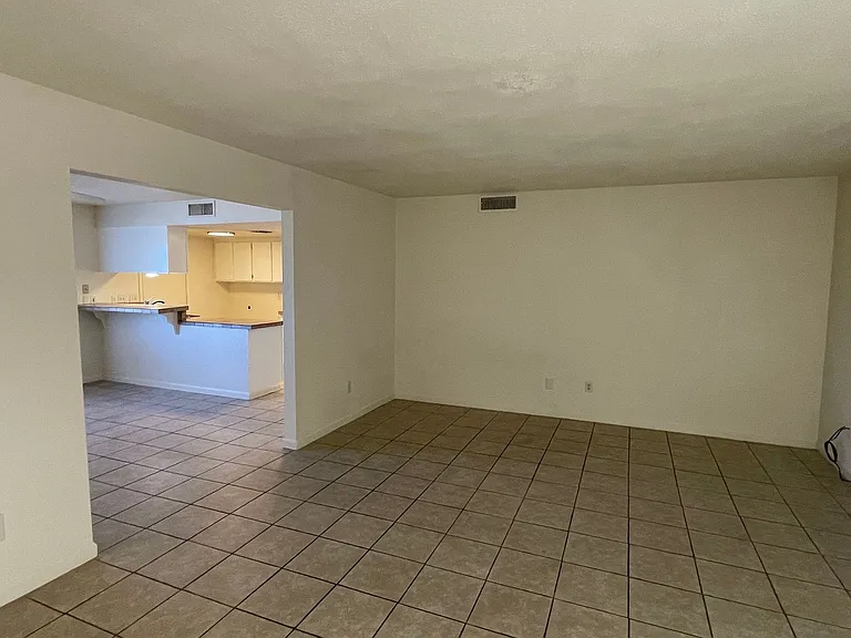 3090 Bounty Ln — Photo 18
