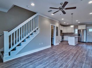 40 N Sand Palm Rd, Freeport, FL 32439