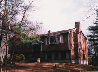 433 Pendleton Ln, Londonderry, NH 03053