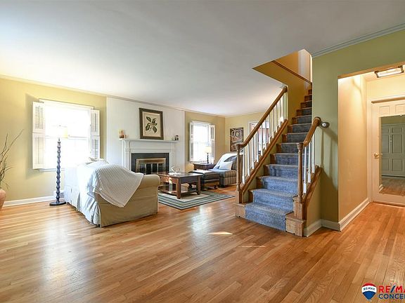 4th image of 3170 Alden Ave