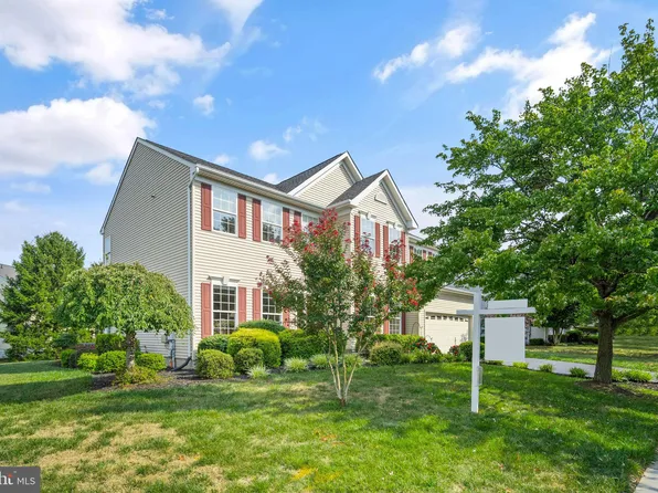 101 Exmoor Ct NW, Leesburg, VA 20176