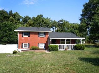 165 Gumwell Rd, Brandenburg, KY 40108