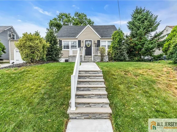 11 Donna St, East Brunswick, NJ 08816