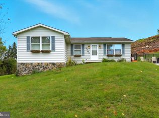 8328 Thames Ct, Waynesboro, PA