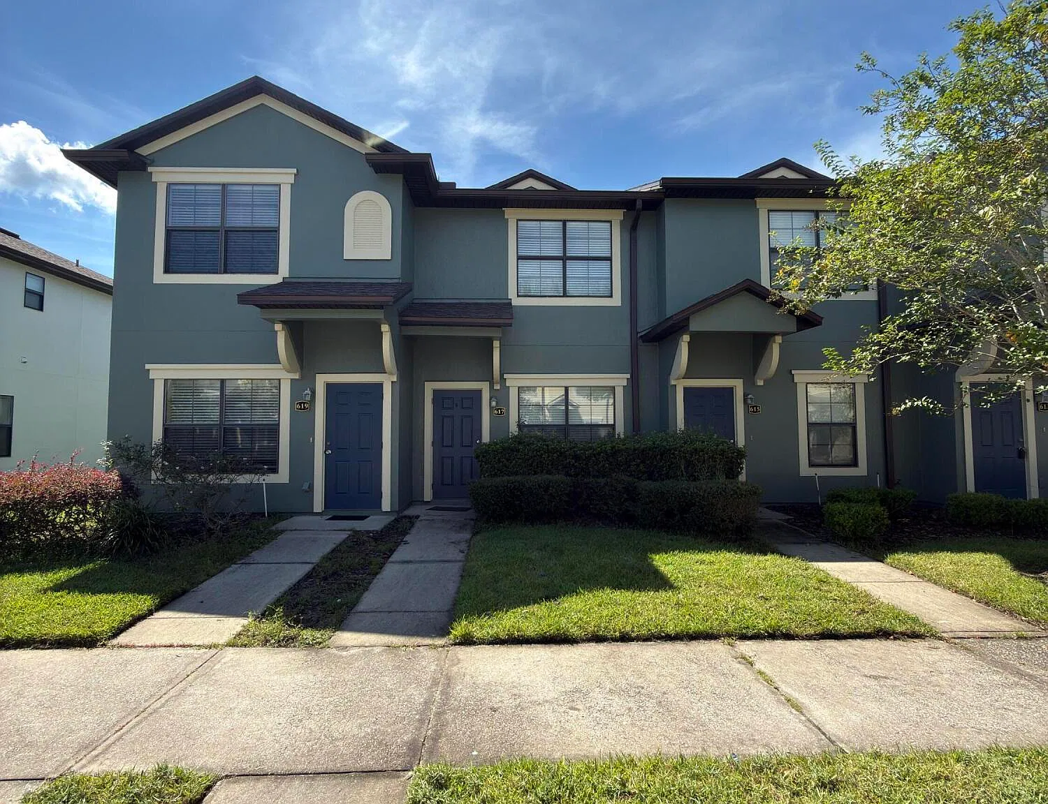 2 bed, 2.5 bath, 1050 sqft, $1,650 — Photo 4