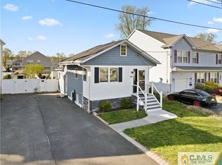 715 Drake Ave, Middlesex, NJ 08846