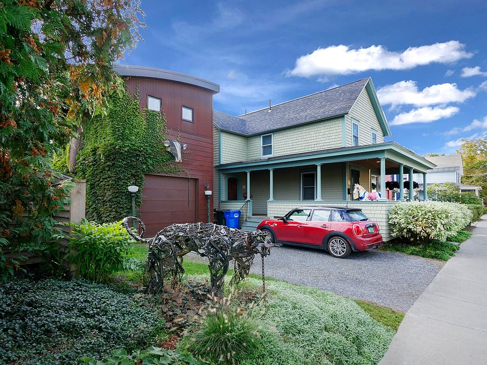 Your parking space next to the apt.