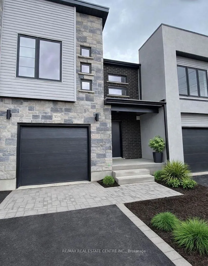 3 bed, $2,450 — Photo 1