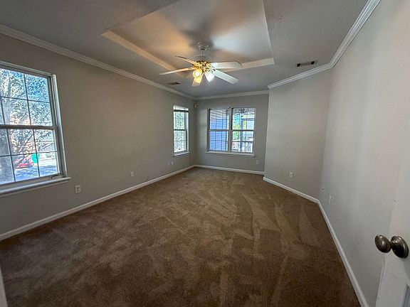 2nd image of 304 Hazelnut Dr