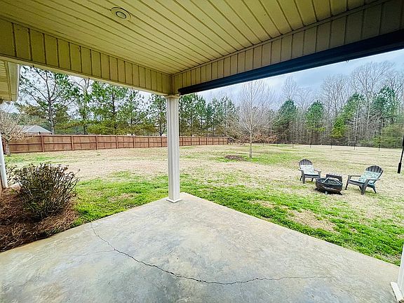 2nd image of 227 Weeping Willow Dr