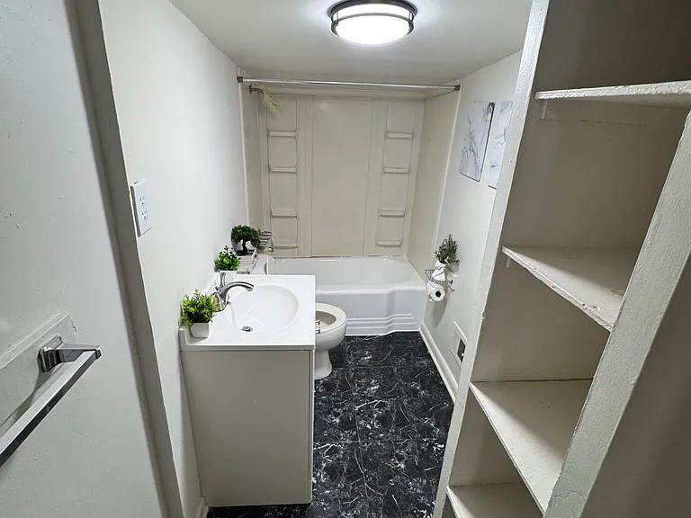 7267 Benedict Ave #2 — Photo 16