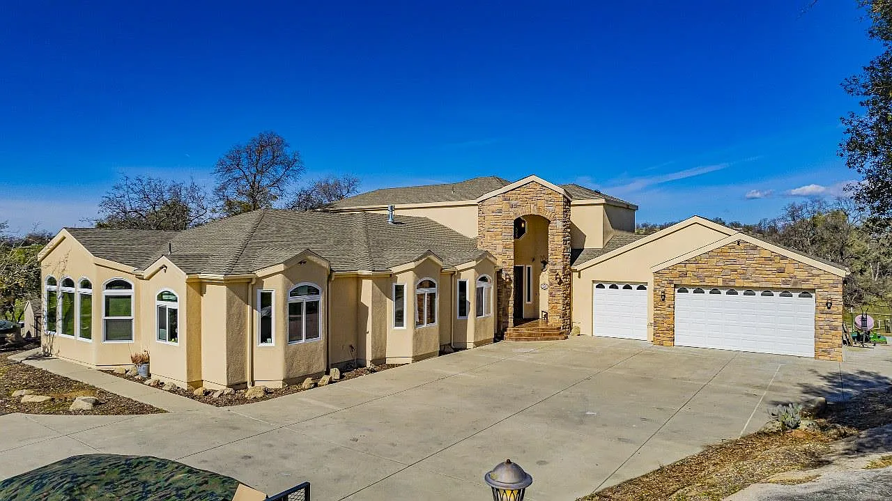 33099 Road 800 photo 1