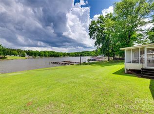 2474 Cottage Ln, Liberty Hill, SC 29074