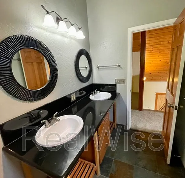 1711 Apache Dr — Photo 16