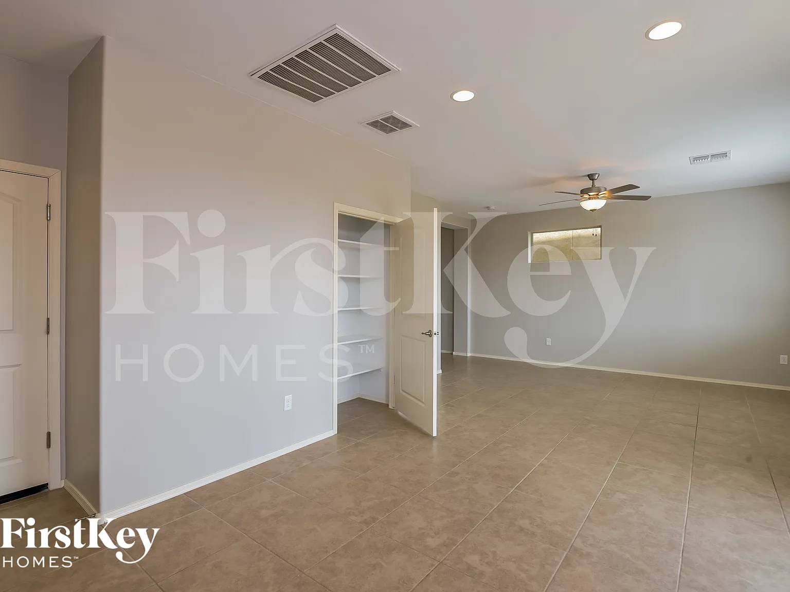 3 bed, 2.0 bath, 1500 sqft, $2,190 — Photo 3