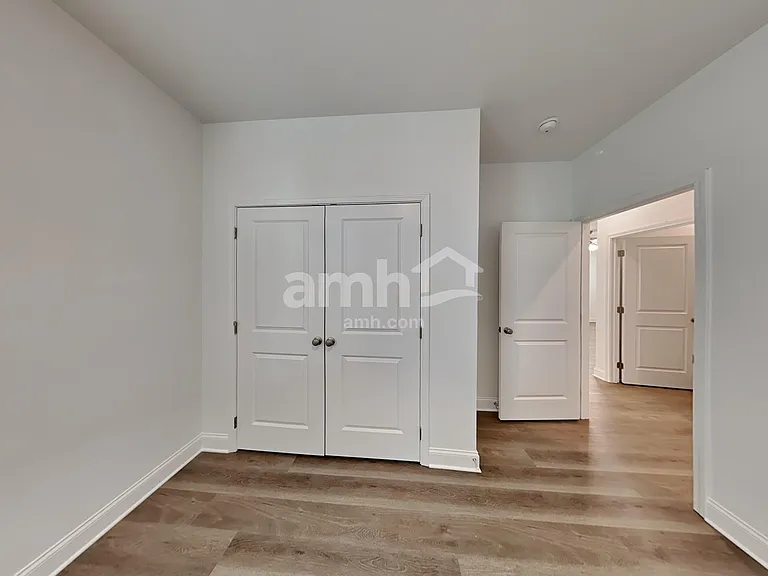 1039 Highland Walk — Photo 21